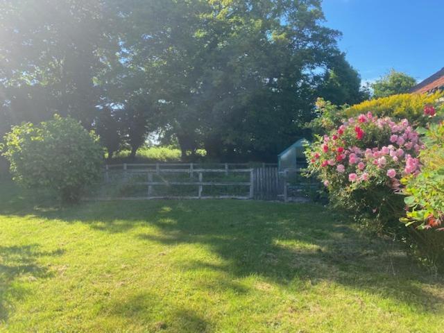 דירות Great Ellingham Old Rectory - Scoulton מראה חיצוני תמונה